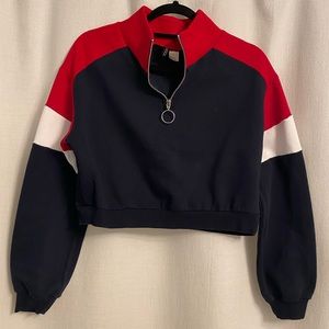 H&M Cropped Sweater